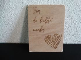Gegraveerde houten ansichtkaart "Liefste moeder" | Dubbelzijdig gegraveerd | Diverse varianten!
