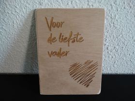 Gegraveerde houten ansichtkaart "Liefste vader" | Dubbelzijdig gegraveerd | Diverse varianten!